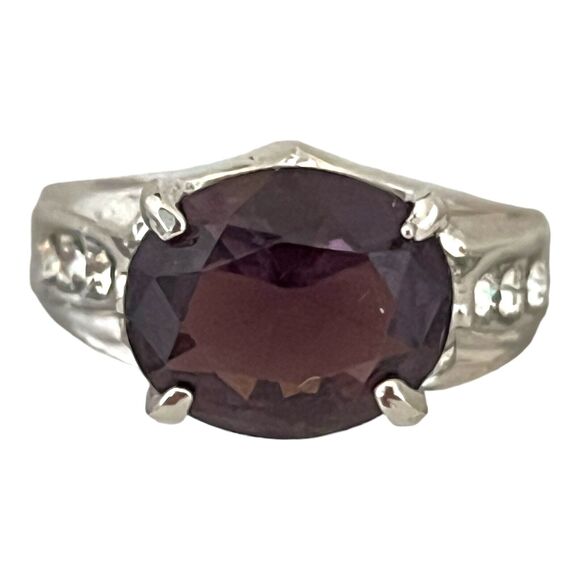 Vintage 1980s Cocktail Ring Purple Glass Rhinestone Silver Tone - 5K - Picture 7 of 7